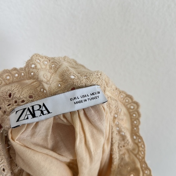 Zara Wool Blend Sweater with lace eyelet neck - Picture 14 of 14